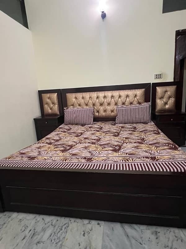 king size bed with mattress 1