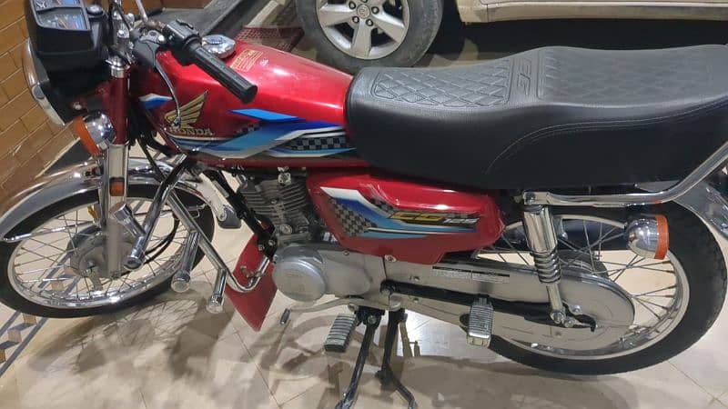 03325251282 Honda 125 Special Islamabad Number 2