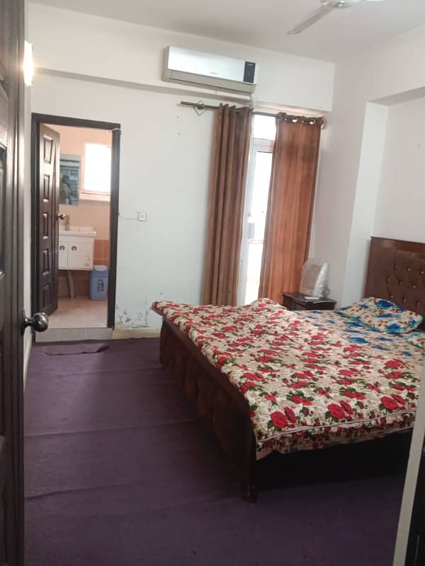 E11 daily basis furnished flat available for rent 0