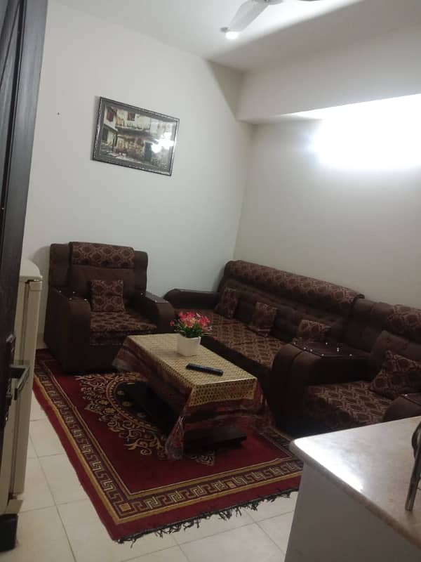 E11 daily basis furnished flat available for rent 1