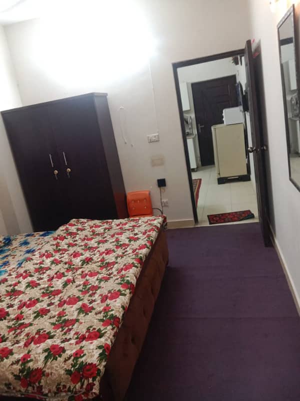 E11 daily basis furnished flat available for rent 7