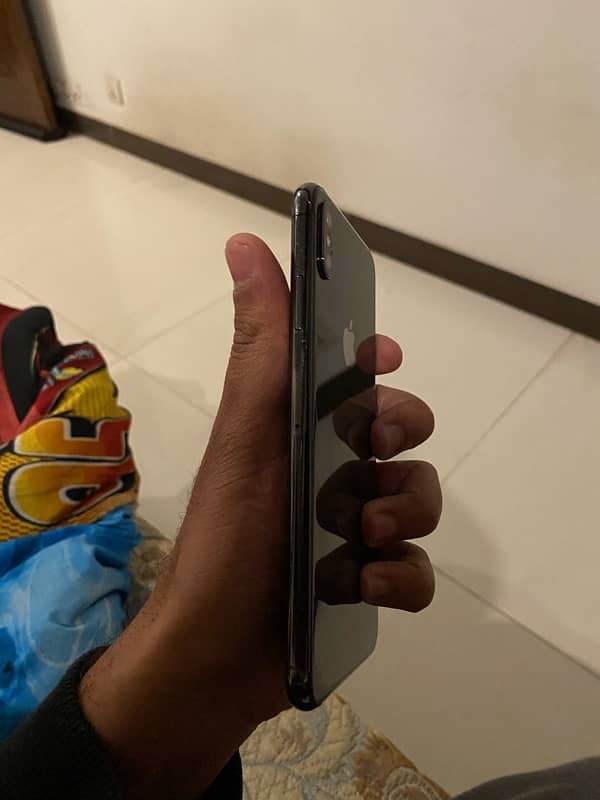 iphone xs max non pta jv 1