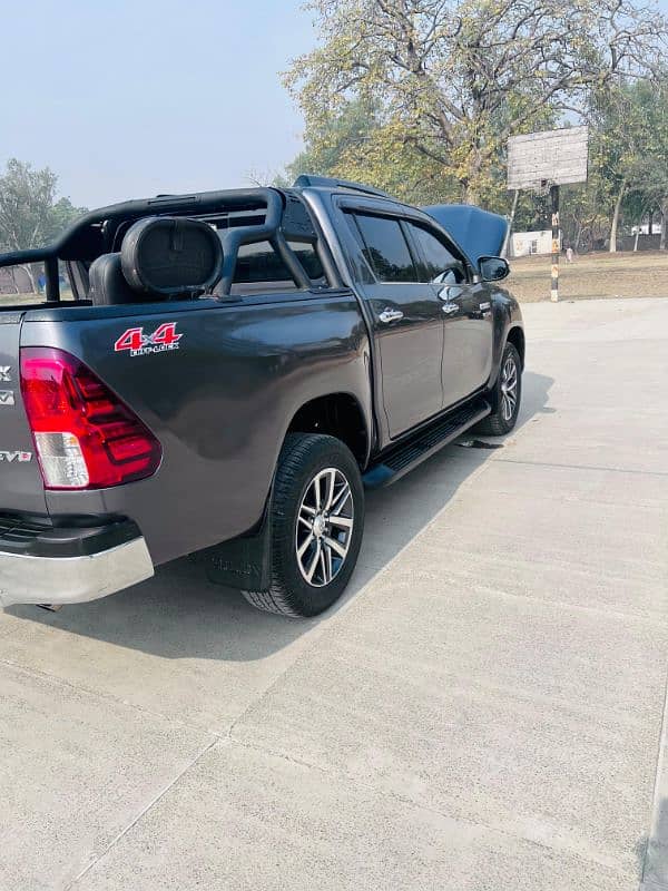 Toyota Hilux Revo G 3.0 Automatic 0311-5721225 7