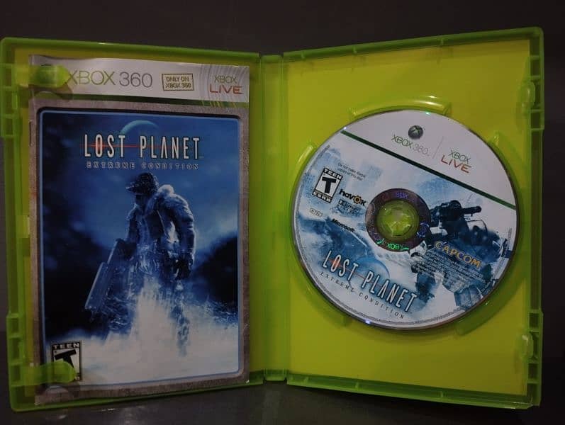 Halo 3- XBox 360 game, Lost Planet Extreme Condition, Titanfall-2 2