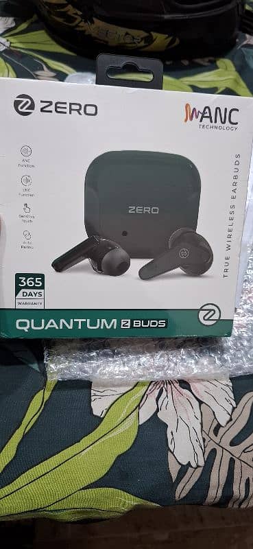 Quantum Earbuds 2