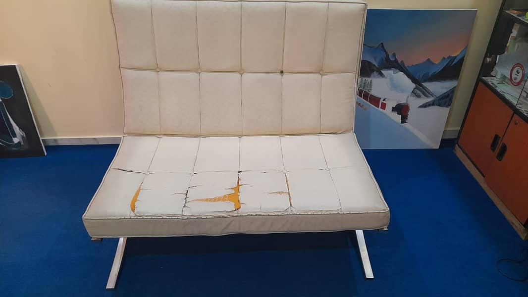 SS frame Sofa 3