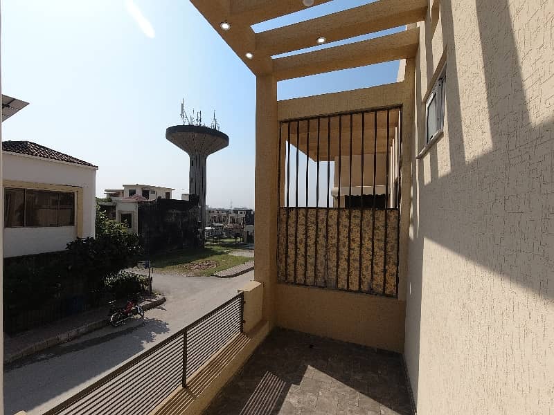 Prime Location House For Sale In Beautiful Bahria Town Phase 8 - Ali Block 13