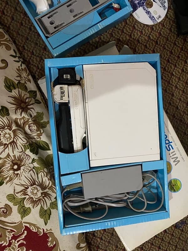 nintendo wii with 3 game cd 1