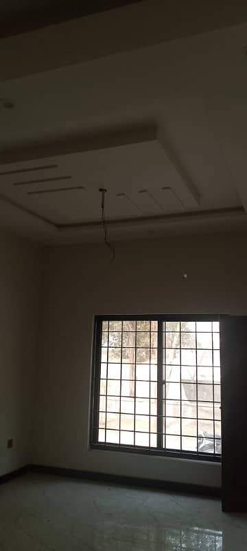 4 Marla House For Rent in military accounte main college road Lahore 4