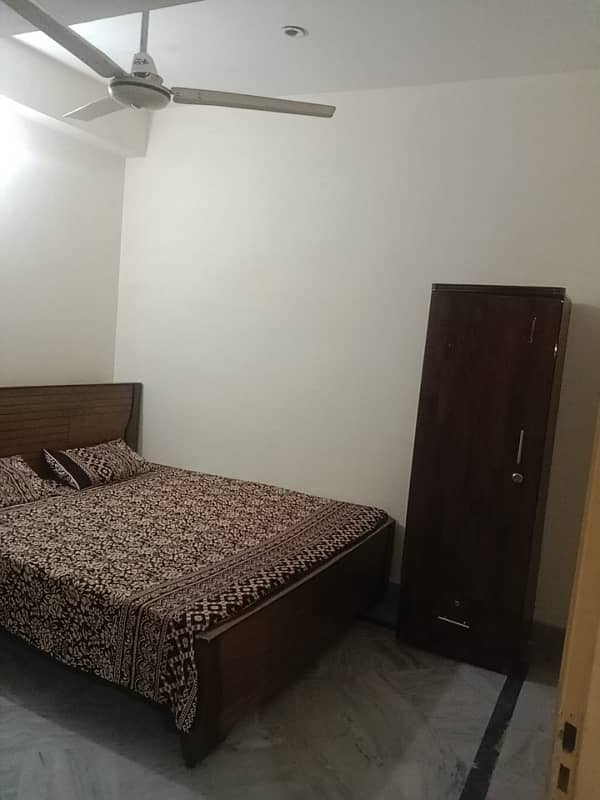 E11 daily basis furnished flat available for rent 0