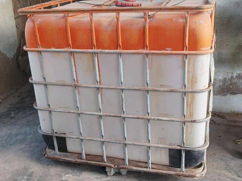 1000 litres water tank 1