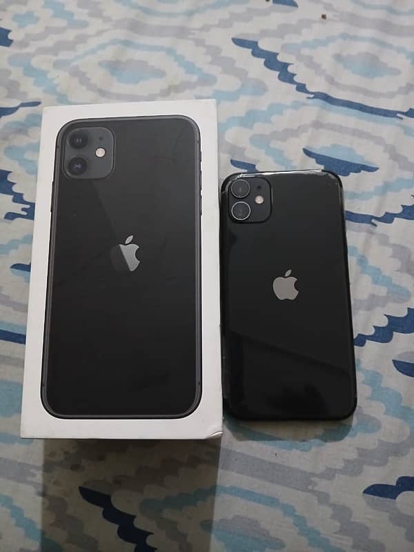 IPHONE 11 WITH BOX 0