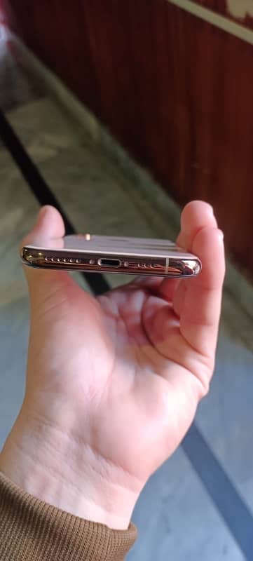 iPhone XS 256gb non pta 4