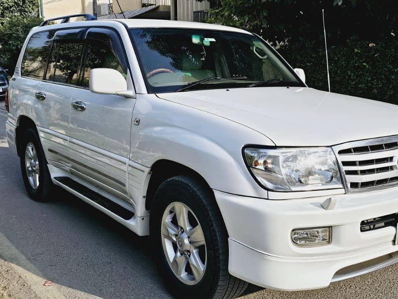 Toyota Land Cruiser 2001 14