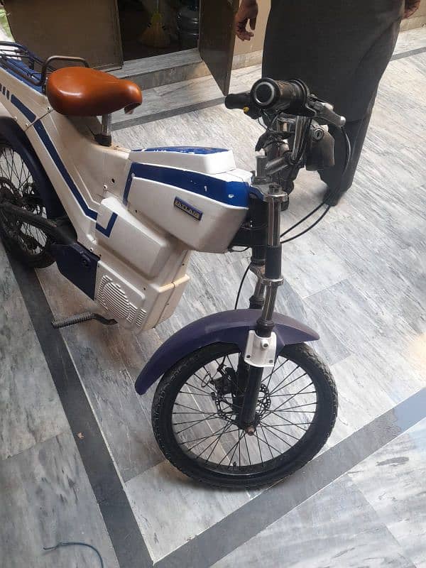 Atlas electric cycle 12