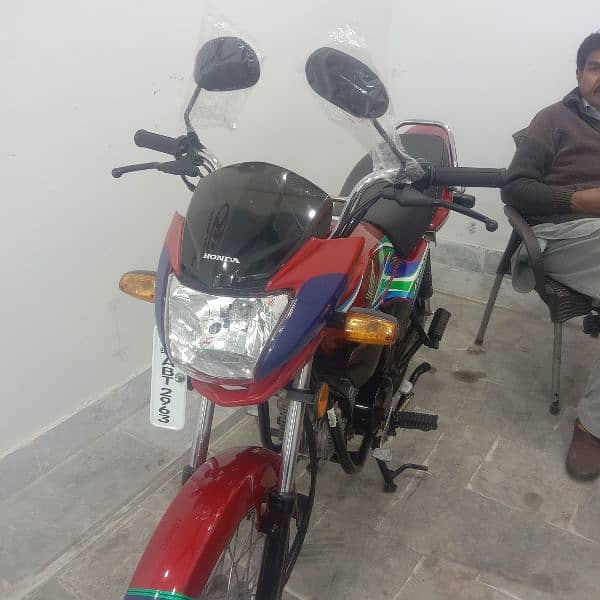 honda prider 21 model 10000 malig lash kandishn hai 6