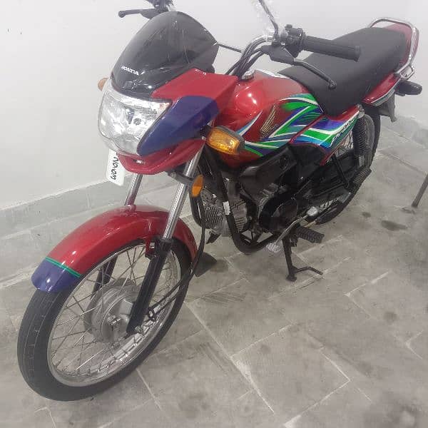 honda prider 21 model 10000 malig lash kandishn hai 9