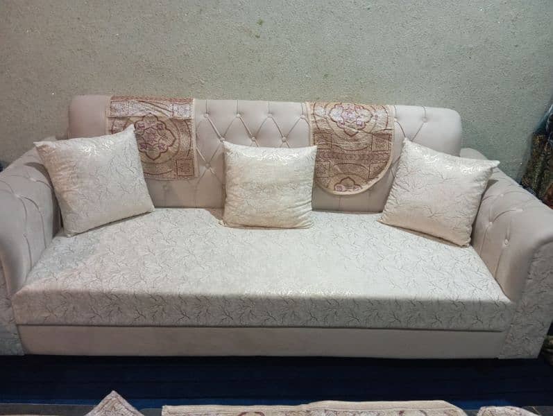 7 seater Sofa Set brand new 2