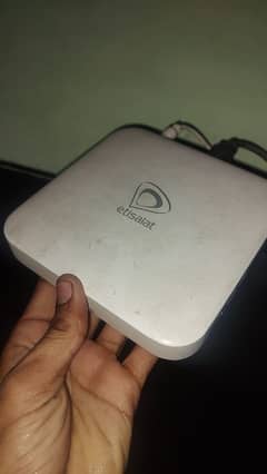 ethisalat tv box