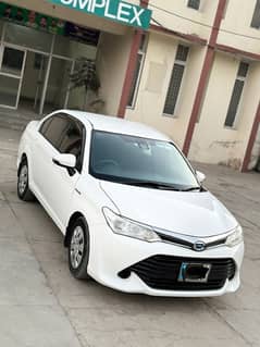 Toyota Corolla Axio 2015