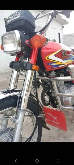 Honda CG 125 for sale my call WhatsApp 0327=43=83=597