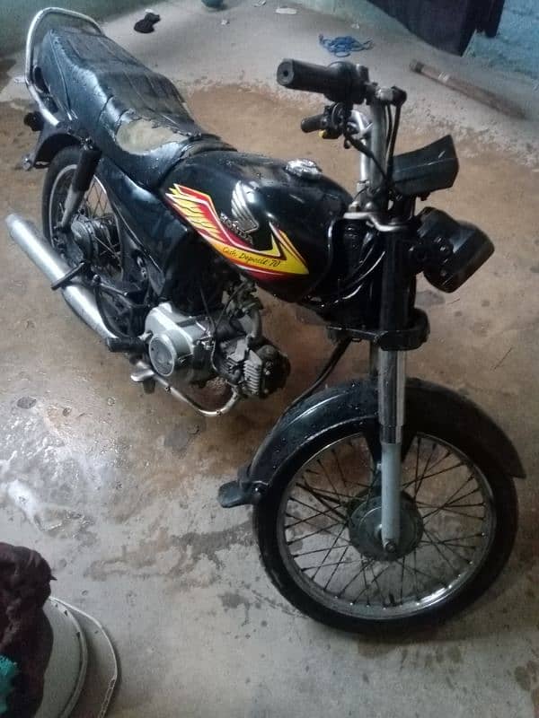 Honda CD 70 2020 karachi model 0