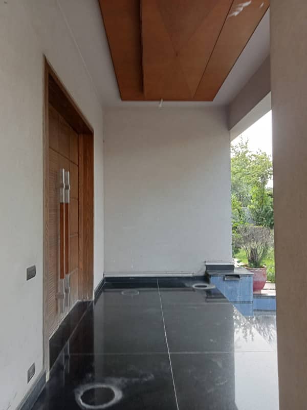 02 Kanal Slightly Used Bungalow For Sale In DHA Phase 3 Lahore 2