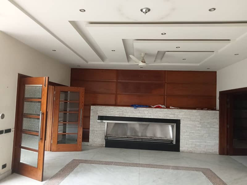 02 Kanal Slightly Used Bungalow For Sale In DHA Phase 3 Lahore 11