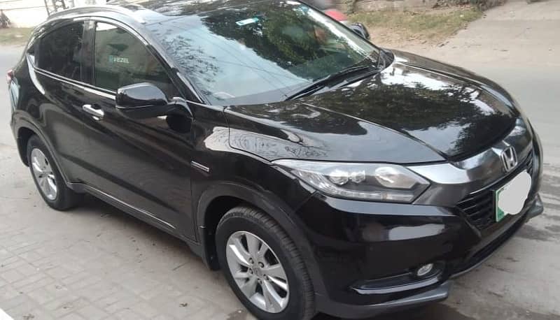 Honda Vezel 2014 for urgent sale 4