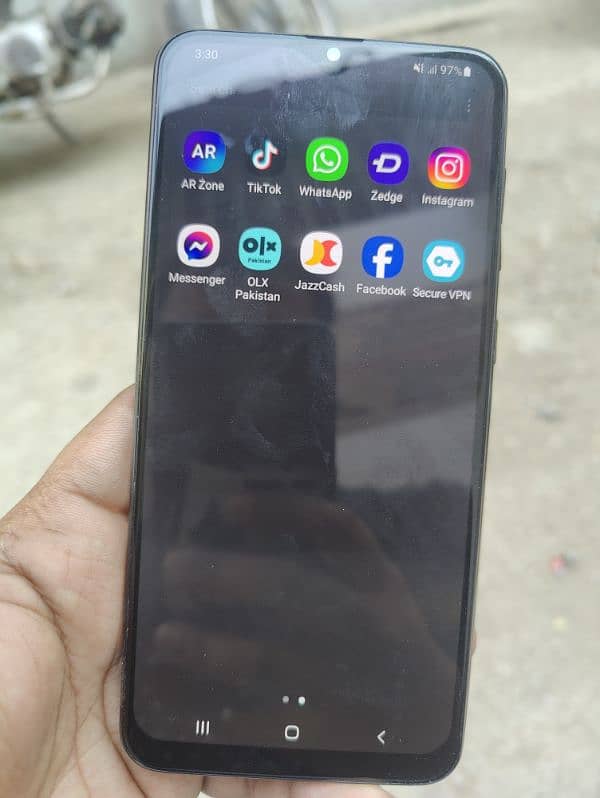 Samsung A30s 4