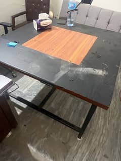 urgent sale working 2 table for sale 4x4