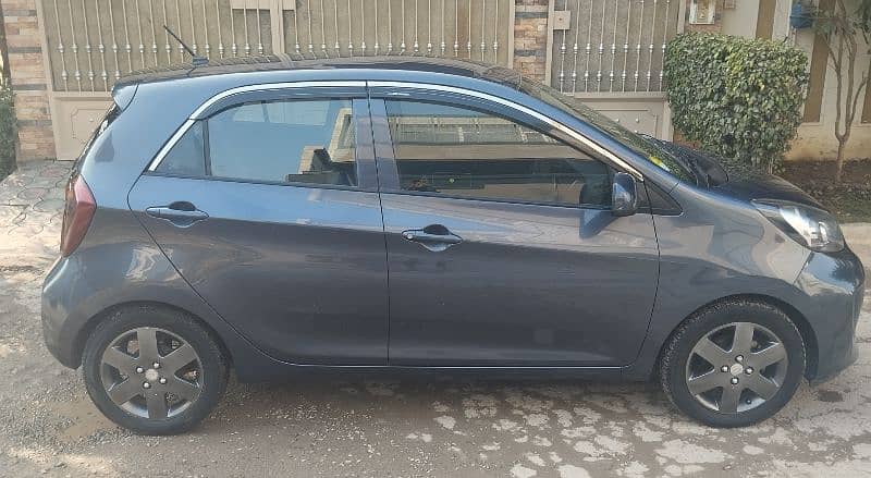 KIA Picanto 1.0 Automatic 1