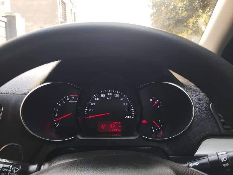 KIA Picanto 1.0 Automatic 10