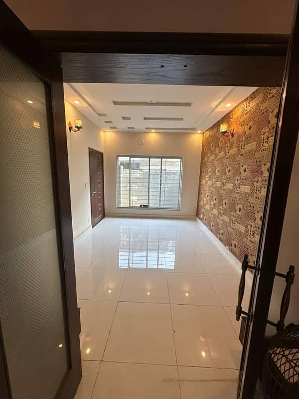 01 Kanal Modern Design House For Rent In DHA Phase 2 Block-S Lahore. 7