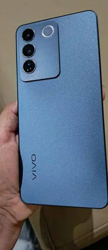 Vivo V27e 0