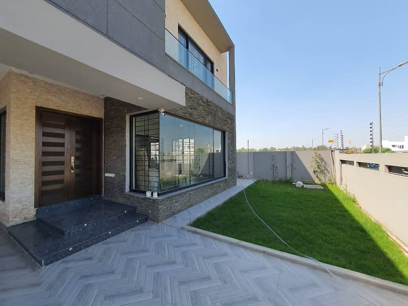 01 Kanal Modern Design Brand New House For Rent In DHA Phase 6 Block-L Lahore. 1