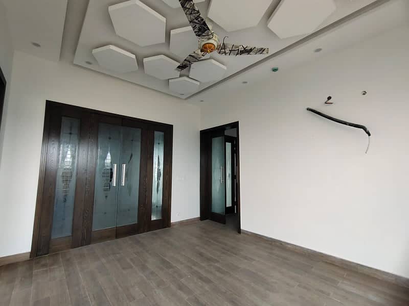 01 Kanal Modern Design Brand New House For Rent In DHA Phase 6 Block-L Lahore. 23