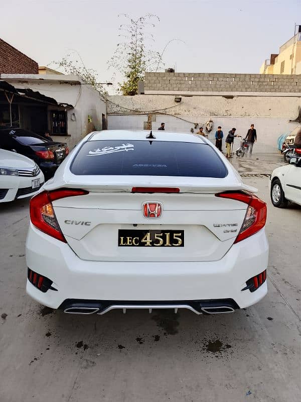 Honda Civic Oriel 2017 5