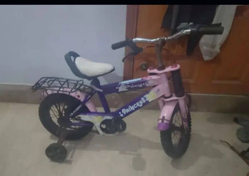 imported cycle  for 4 to 7 years children 12 size 1