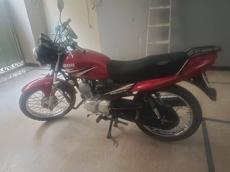 very good condition yahama bike 5