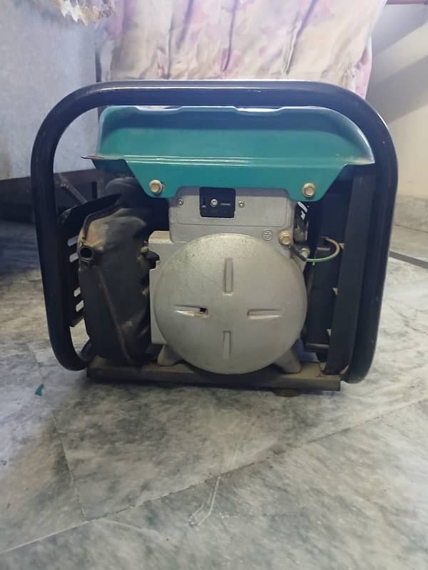 Nuodelong generator almost brand new 0