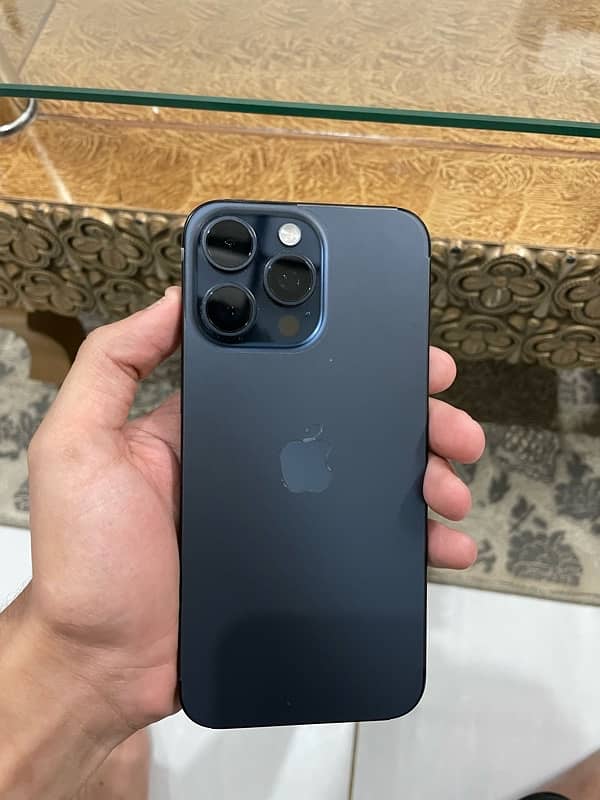 Iphone 15 pro max jv 1