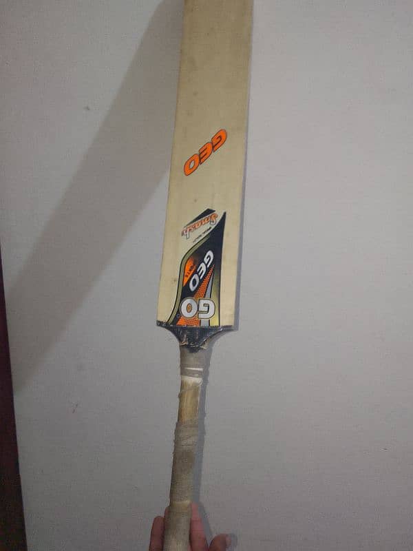 made in Sialkot heavy bottom bat he 2