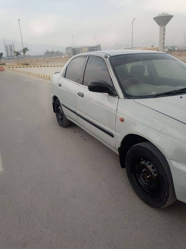 Suzuki Baleno 2000 16