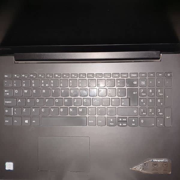 Laptop Lenovo thinkpad i3.4Gb.  1 TB.  15" 3