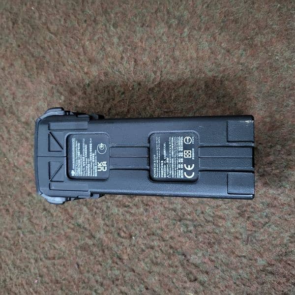 DJI Mavic 3 Intelligent Flight Battery × 3 DJI Mavic 3 0