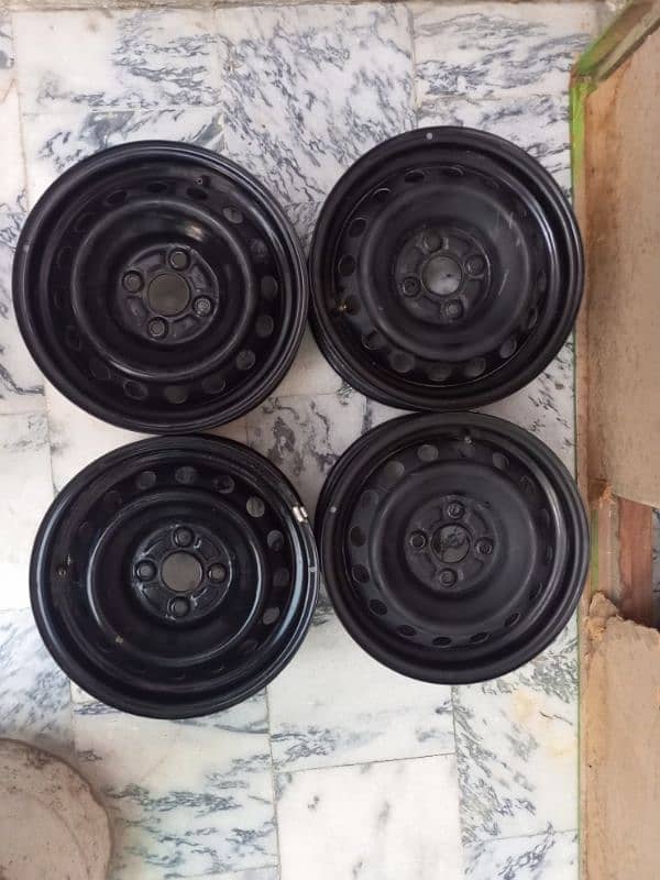 Stupni Original Toyota Yaris  Japanese wheel 14 inch 2022 model 0