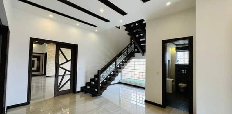 1 Kanal Modern Design House For Rent In DHA Phase 1 Block-K Lahore. 2