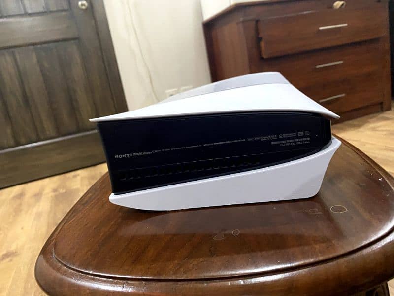 Ps5 slim with box 2