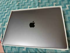 Macbook m1 air 8/256 Gb 10/10 condition